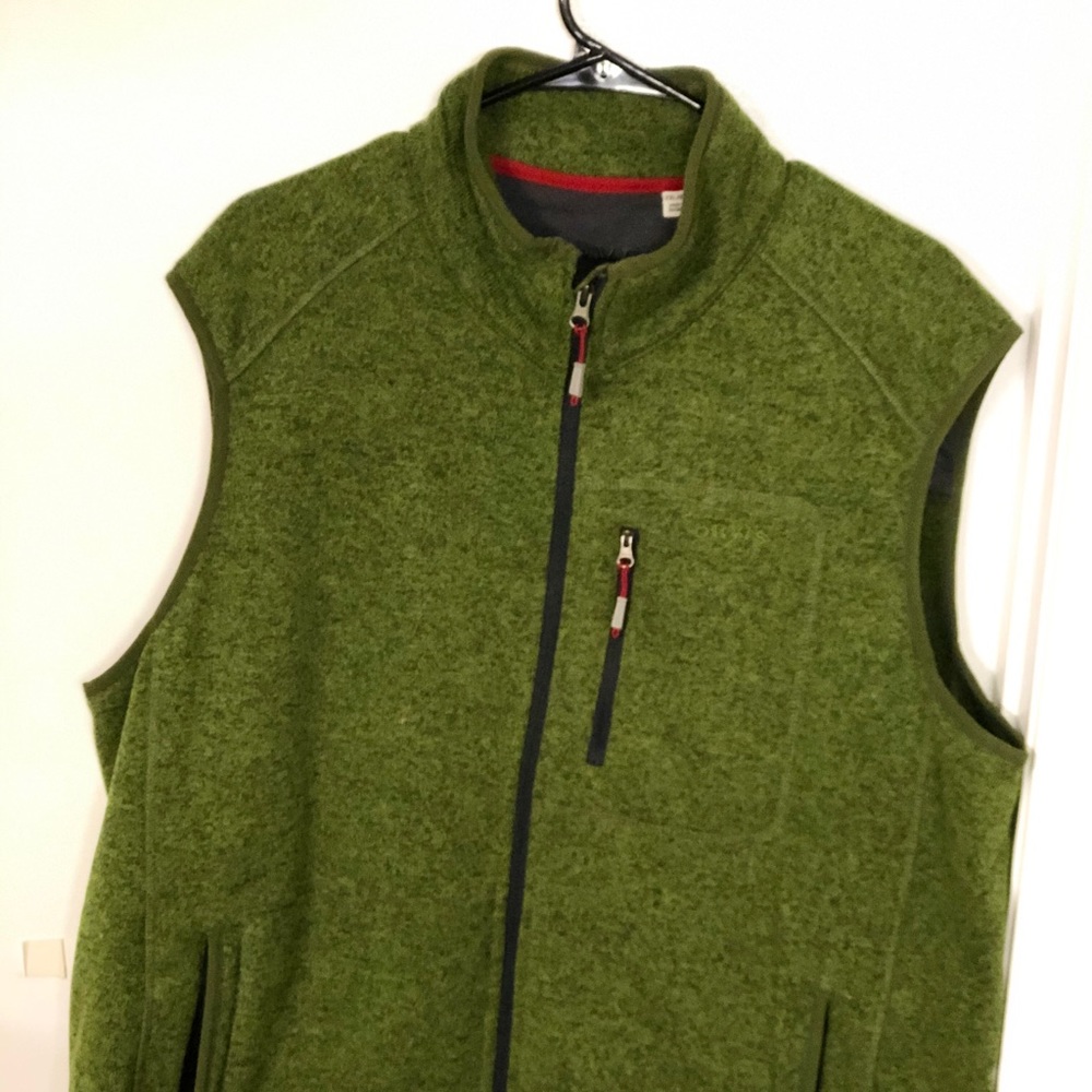 Very nice Orvis Vest